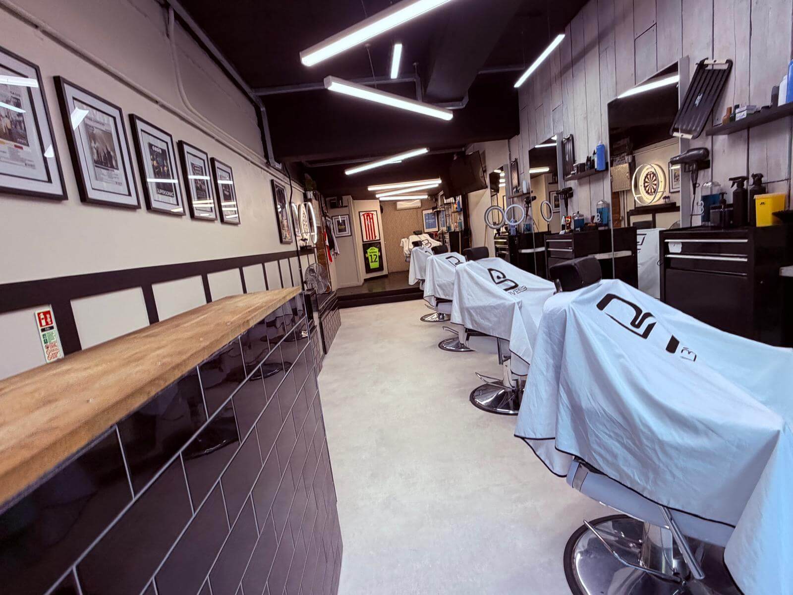 Signature Barbershop | Exeter